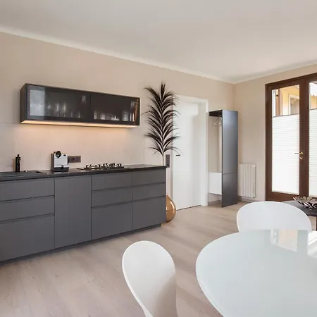 Gardalbero Apartman *